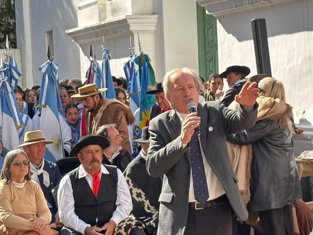 Vicente Cúneo fue distinguido por su quehacer artístico y cultural