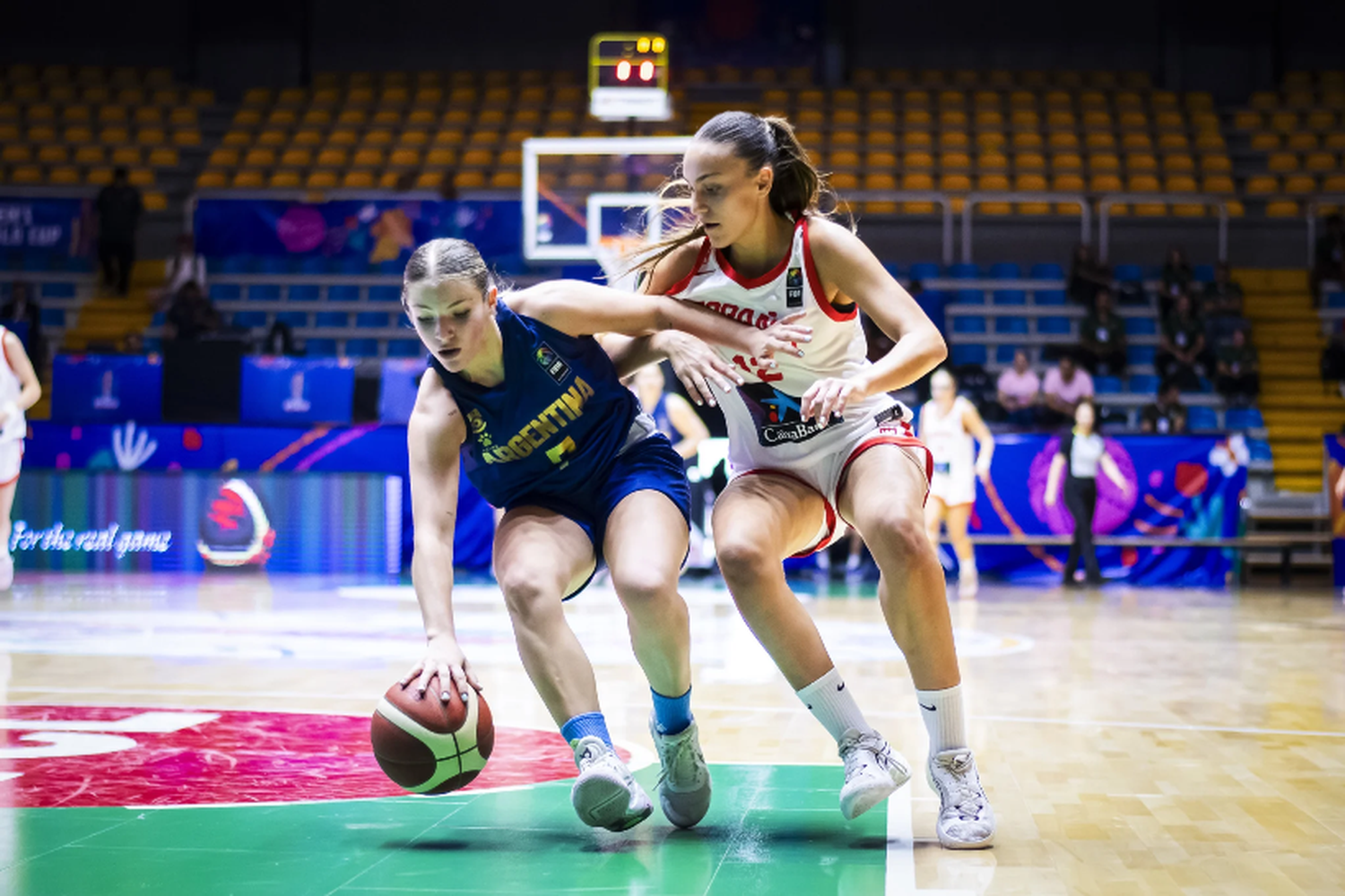 Juana Barrionuevo en el debut ante España.