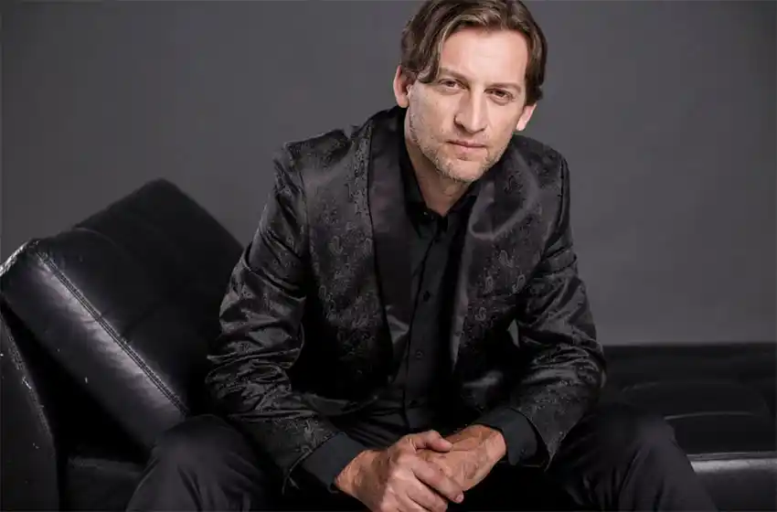 Jorge Vázquez lleva el tango al Café Orión