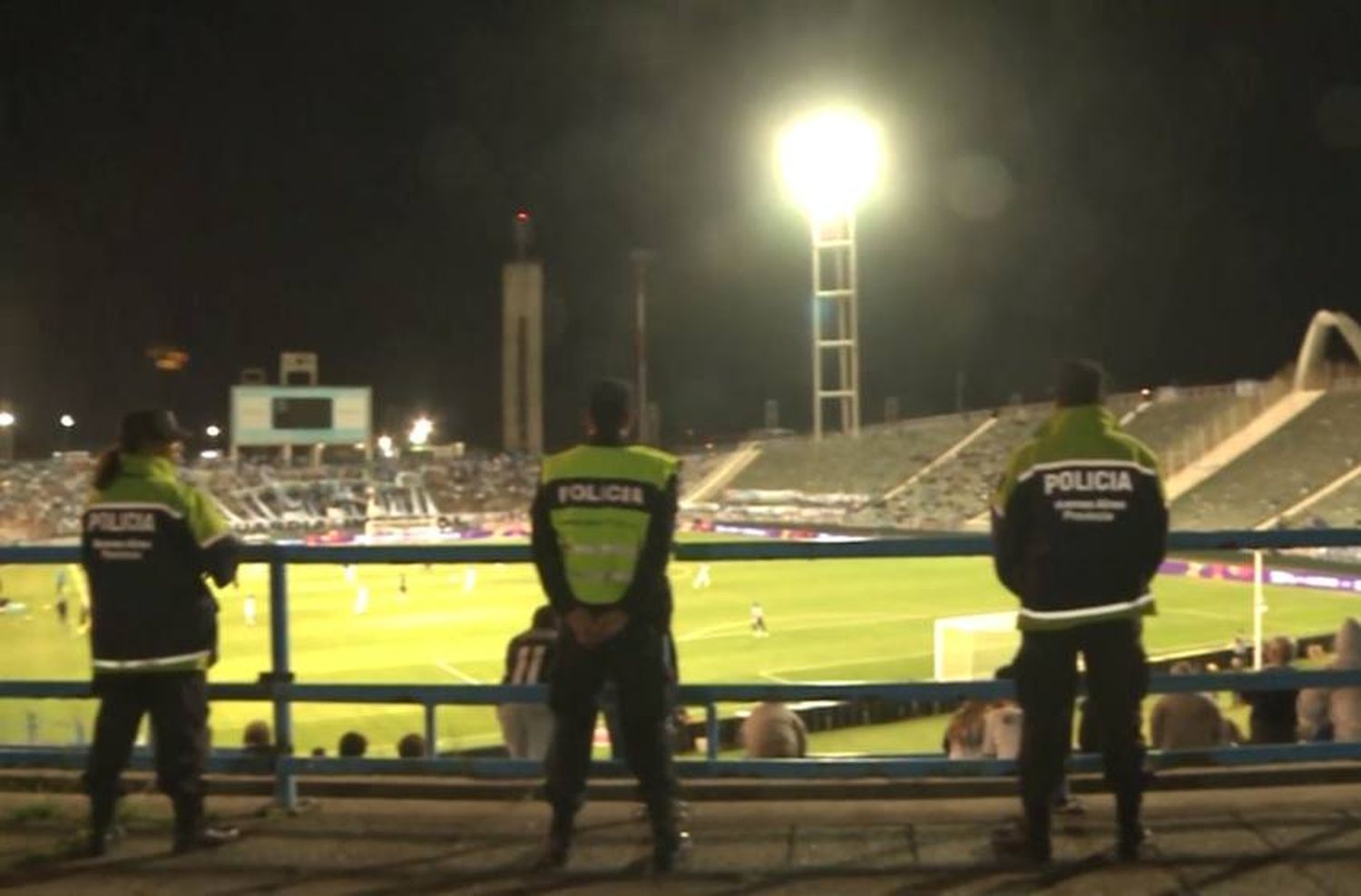 El partido entre Racing y Gimnasia dejó 9 personas demoradas