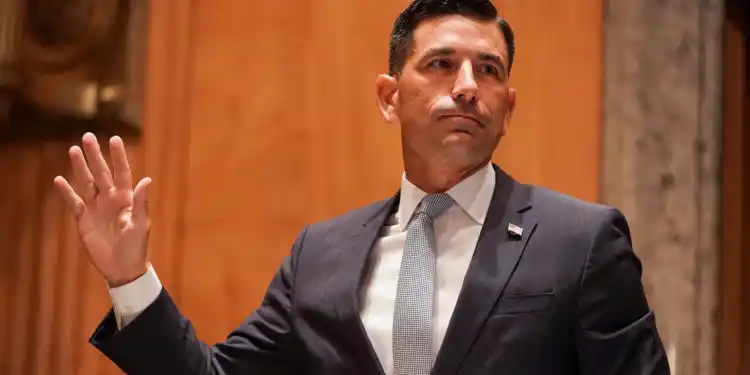 Dimite secretario interino de Seguridad Nacional de EE.UU