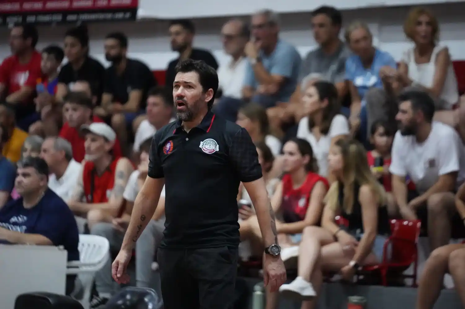 El entrenador "albo" Lisandro Salles