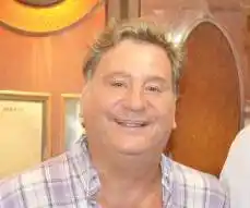 “Plantearse si el rol que está cumpliendo la UCR dentro del frente que gobierna es  que corresponde”