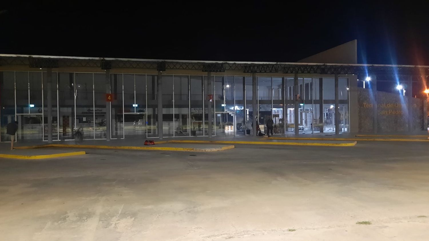 La terminal es una "boca de lobo"