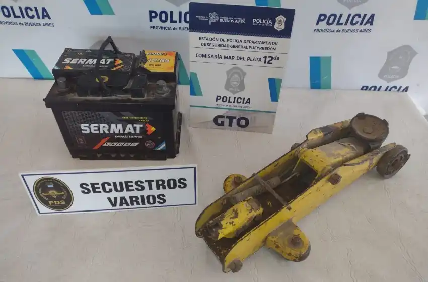 Robaron una batería y un criquet, fueron detenidos