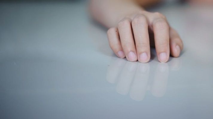 LA ASESINÓ con un cuchillo y luego quiso suicidarse