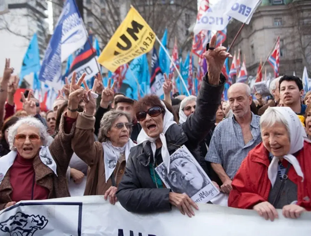 Murió Taty Almeida, presidenta de Madres de Plaza de Mayo Línea Fundadora