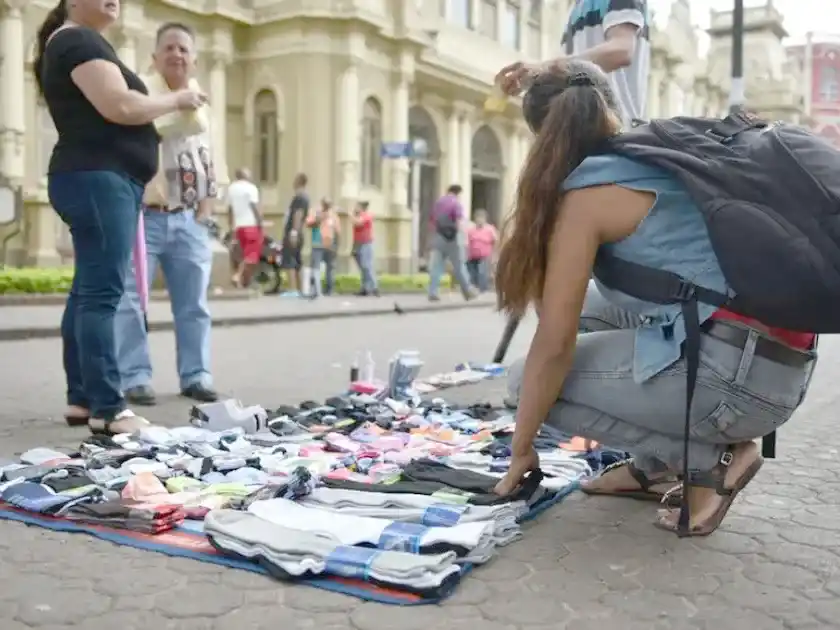 Feminización de la pobreza: Las mujeres son el 64,2 por ciento de las personas con menores ingresod.