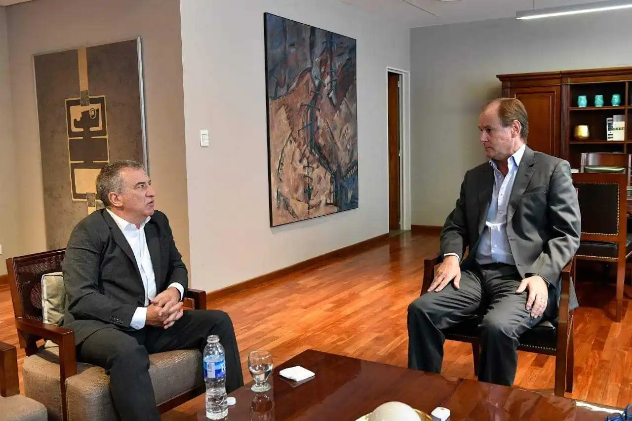 Bordet y Urribarri se reunieron