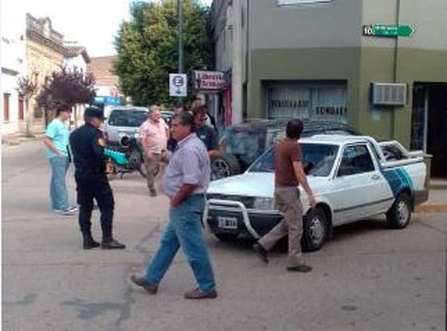 Múltiple colisión de vehículos en pleno centro de la ciudad