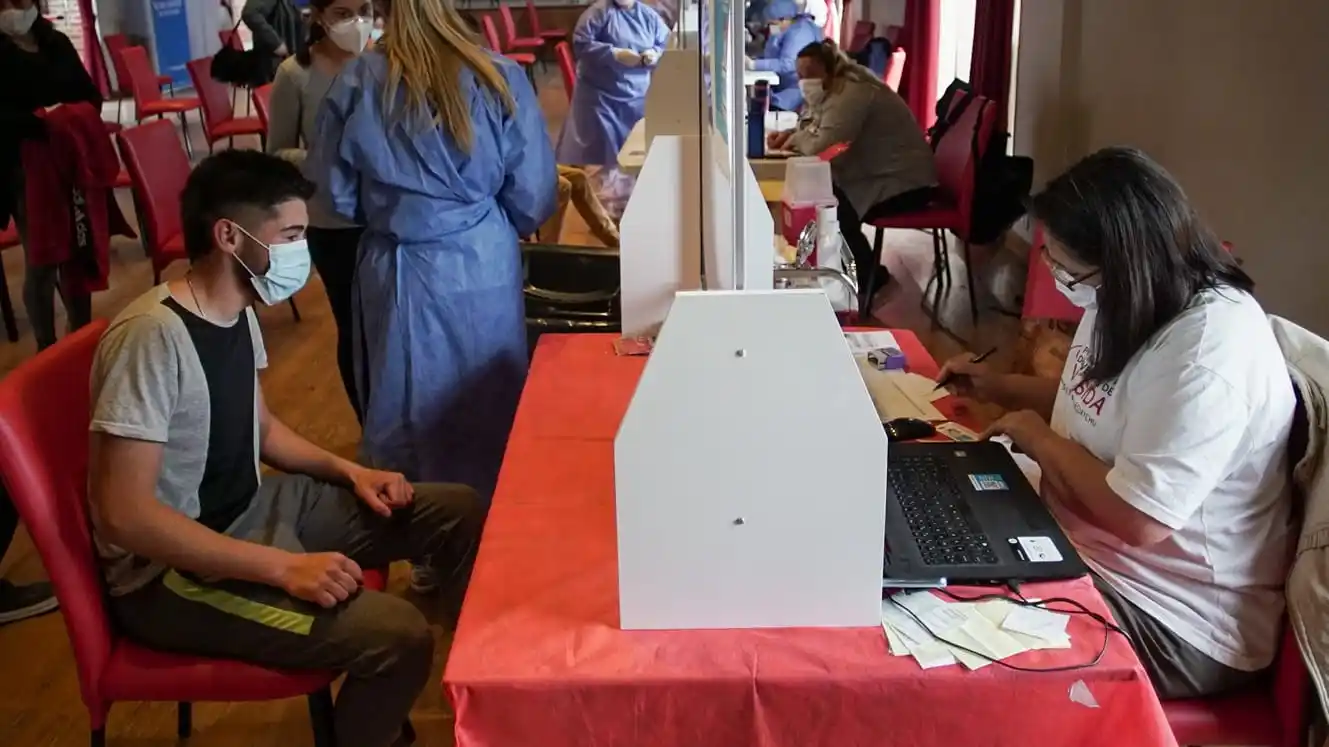 Gualeguaychú, a la espera: ¿Comienza mañana la vacunación a niños?