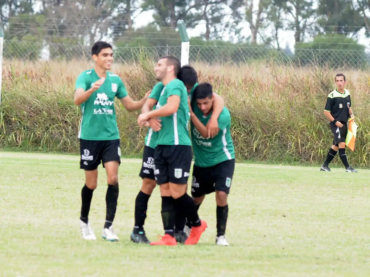 Sportivo y Crecer en rodeo ajeno