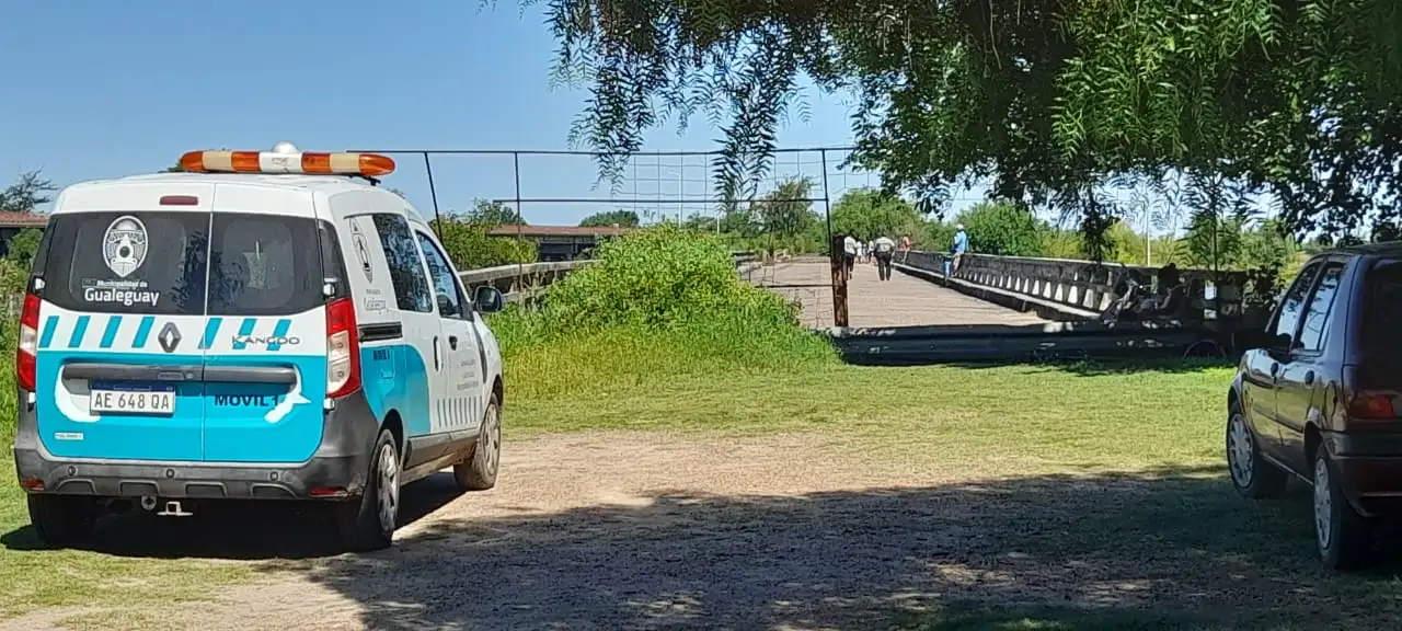 Cayó otro tramo del viejo puente Pellegrini