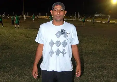 Actualidad del fútbol local: Leonardo Martínez dirigirá Black River