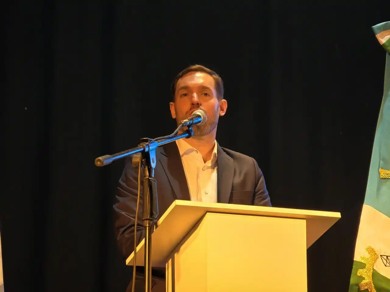 El intendente Castellina destacó la decisión de realizar este Congreso de Educación en La Francia en la que docentes  tiene  la posibilidad de participar de exposiciones y talleres