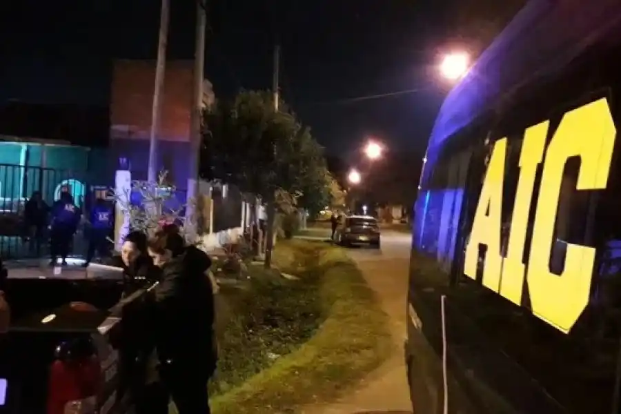 Un muerto y varios heridos, entre ellos un niño tras balacera en Rosario