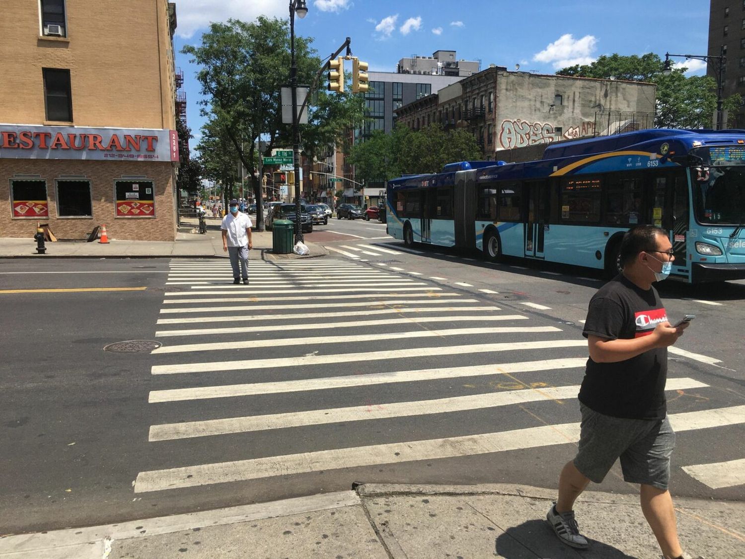 Nueva York sin bares ni restaurantes por nueva ola de COVID-19