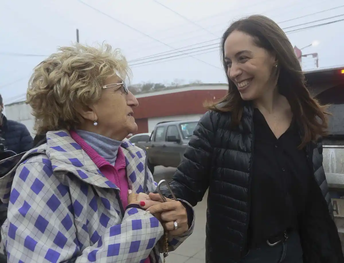 Tras la caída de la imagen del Gobierno, Cambiemos volvió a los timbreos con Vidal a la cabeza