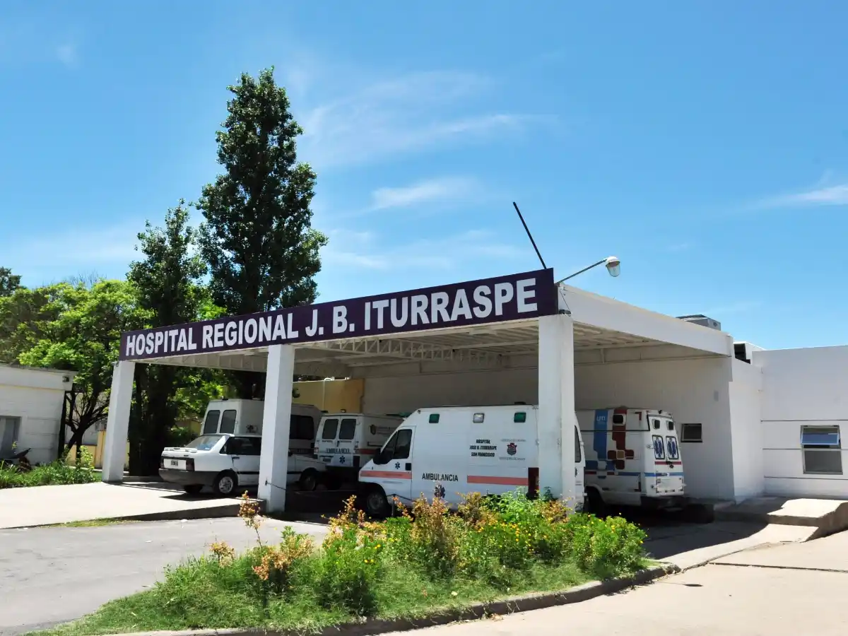 Un joven de San Cayetano llegó baleado al Hospital 