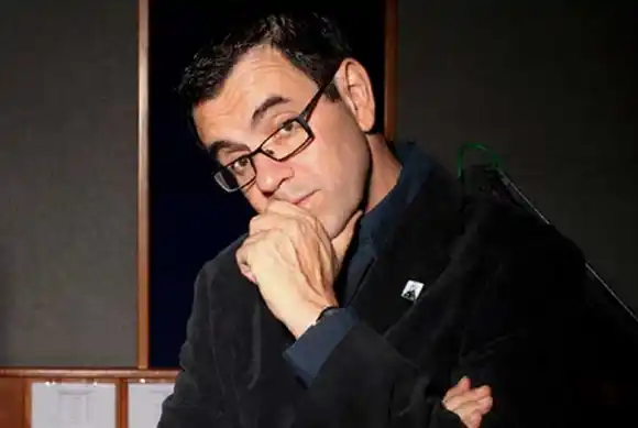 ¡Y EMILIO LOVERA LO AUPÓ! Atraparon con un anillo de matrimonio  a Laureano Márquez