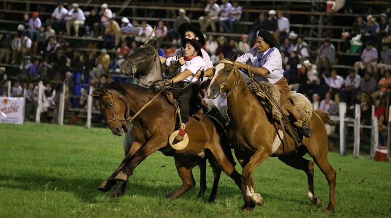 Los caballos del Festival de Jineteada y Folclore de Diamante deberán estar vacunados contra la encefalomielitis