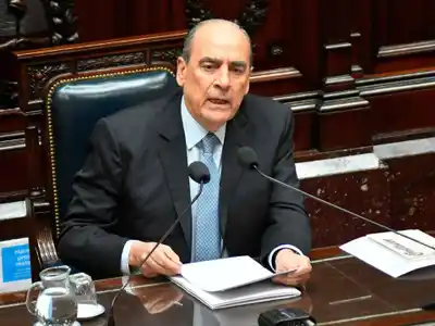 La oposición avanza en la Cámara baja con la posible interpelación al jefe de Gabinete