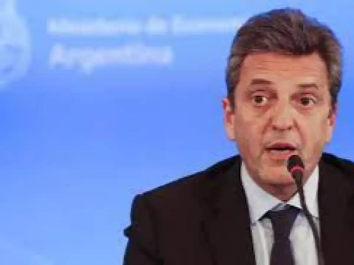 Massa pidió a empresarios trabajar en conjunto para frenar la inflación
