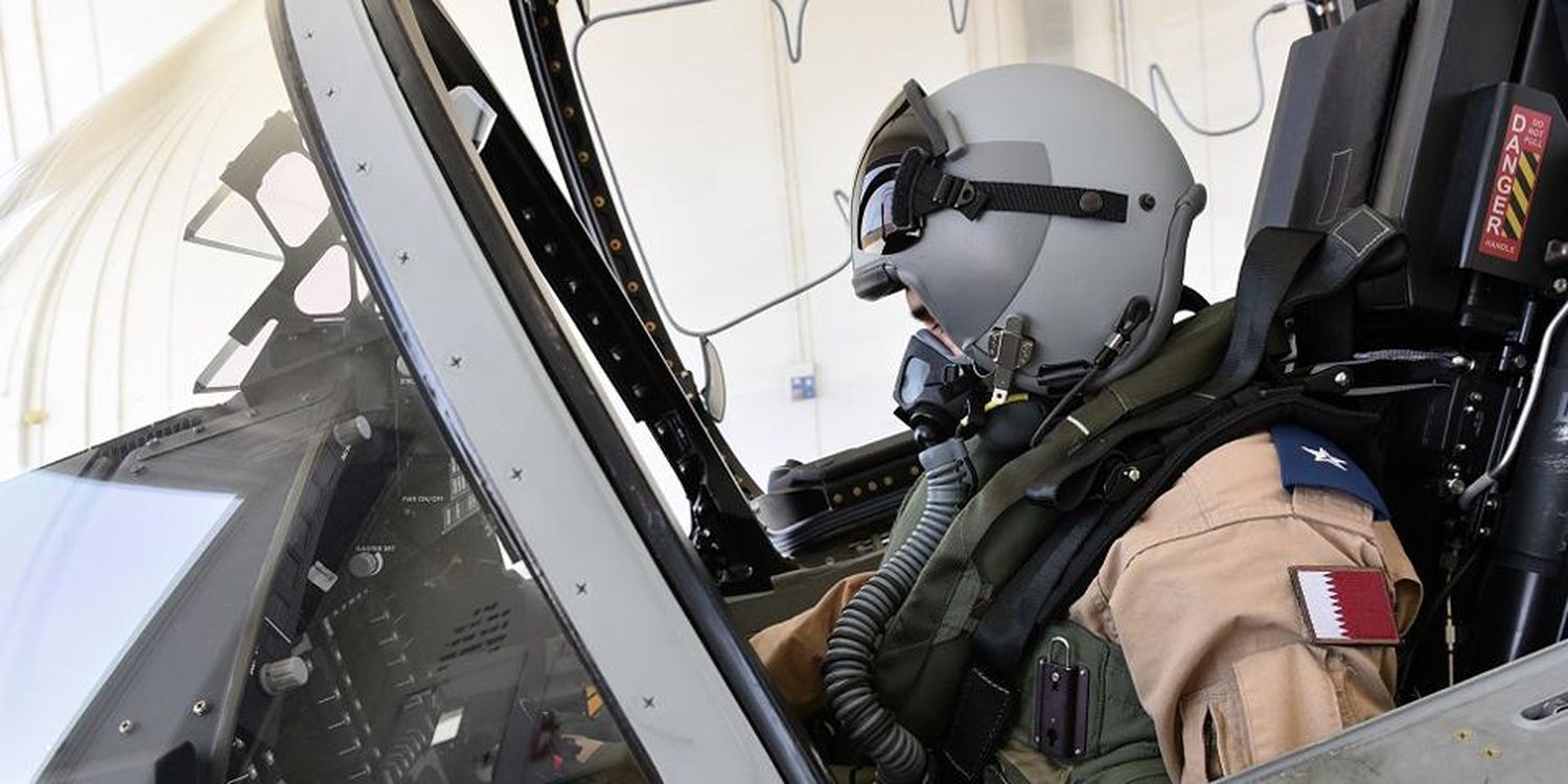 First Qatari fighter pilots graduate from International Flight Training School