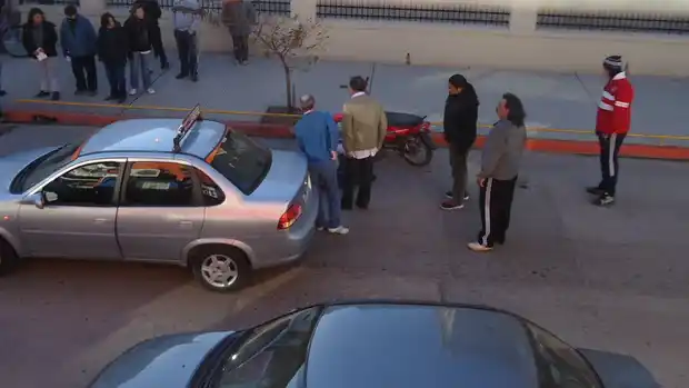 Un auto embistió a un niño de 5 años