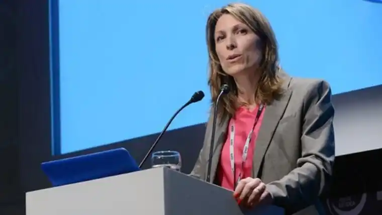 Isela Constantini: “El paro de pilotos es una locura”