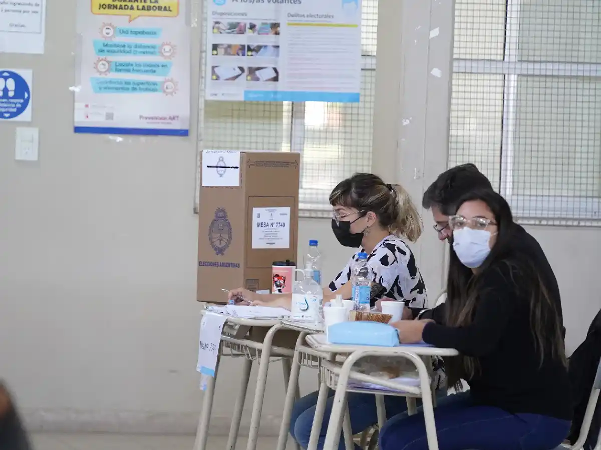  Elecciones 2023: pagarán $40 mil a las autoridades de mesa de los tres comicios