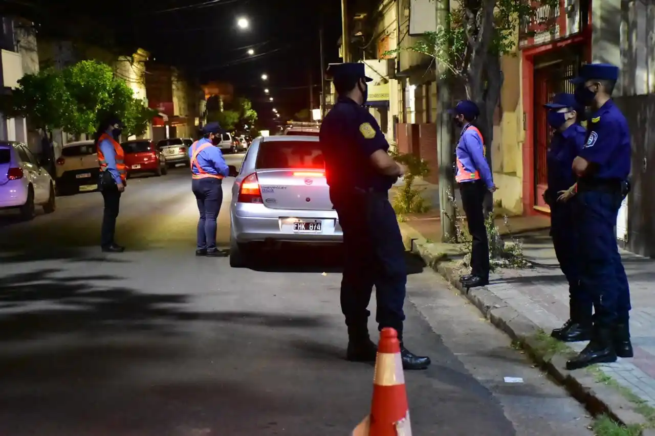 Detuvieron a un concejal entrerriano por esquivar un control ebrio y armado