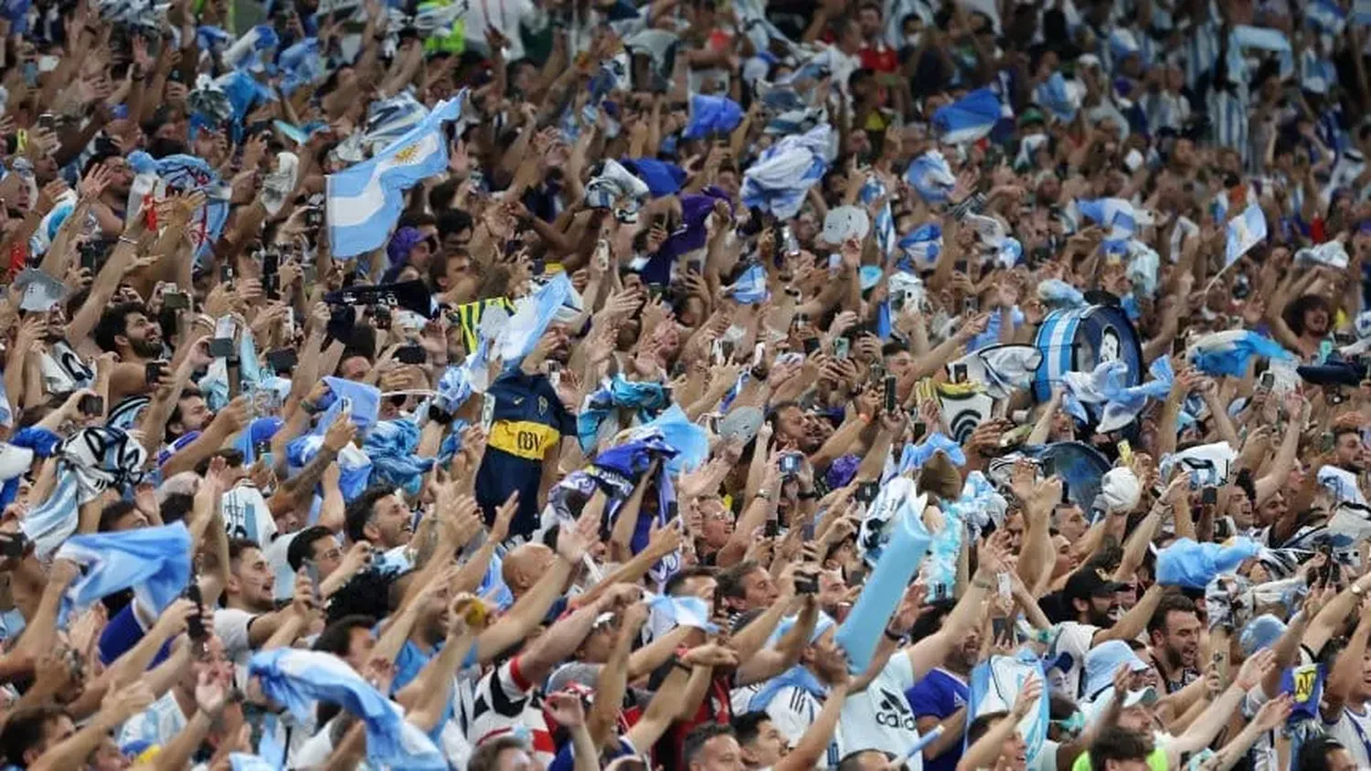 Locura para ver a la Selección Argentina y a Leo Messi