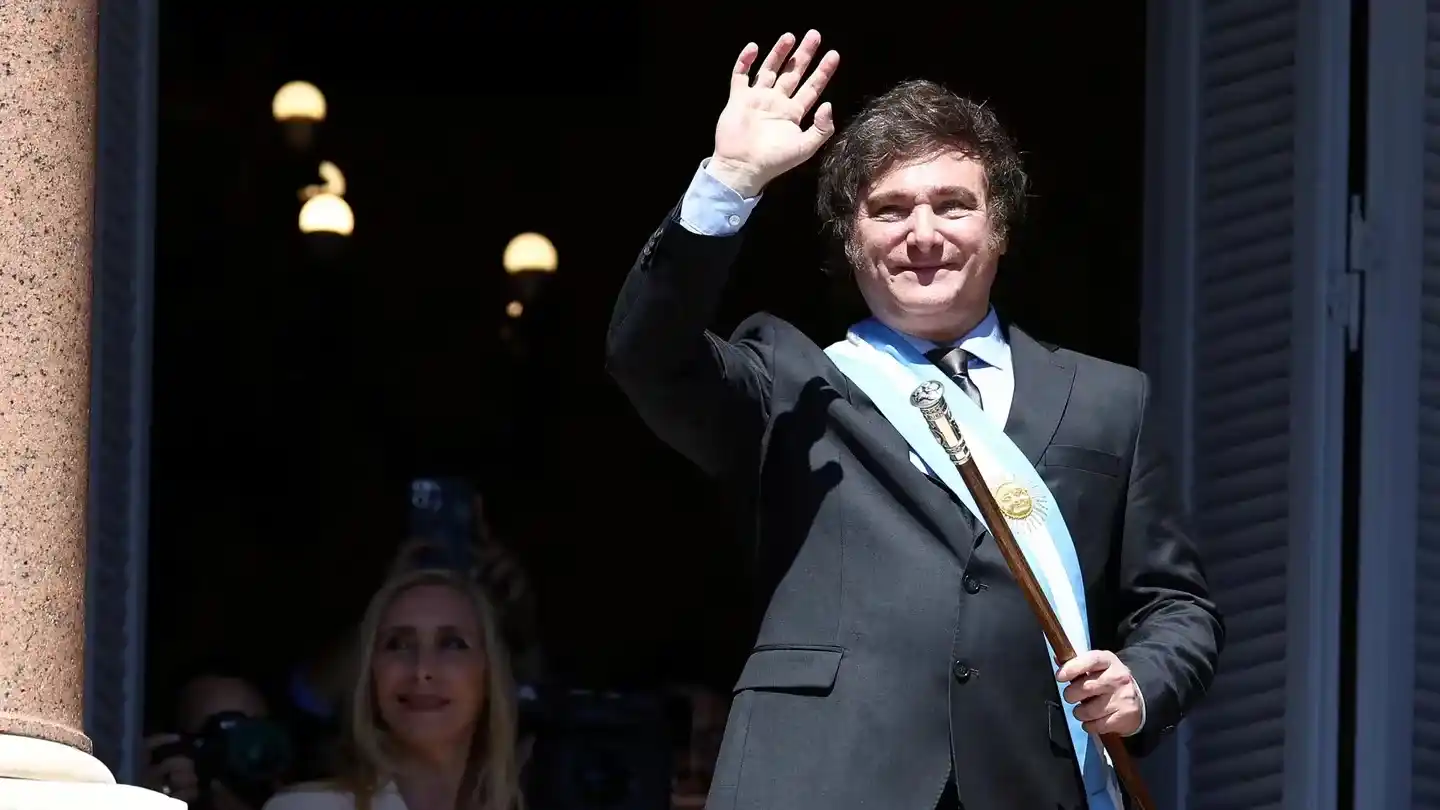 Javier Milei convoca a los gobernadores por el ajuste: de qué se trata