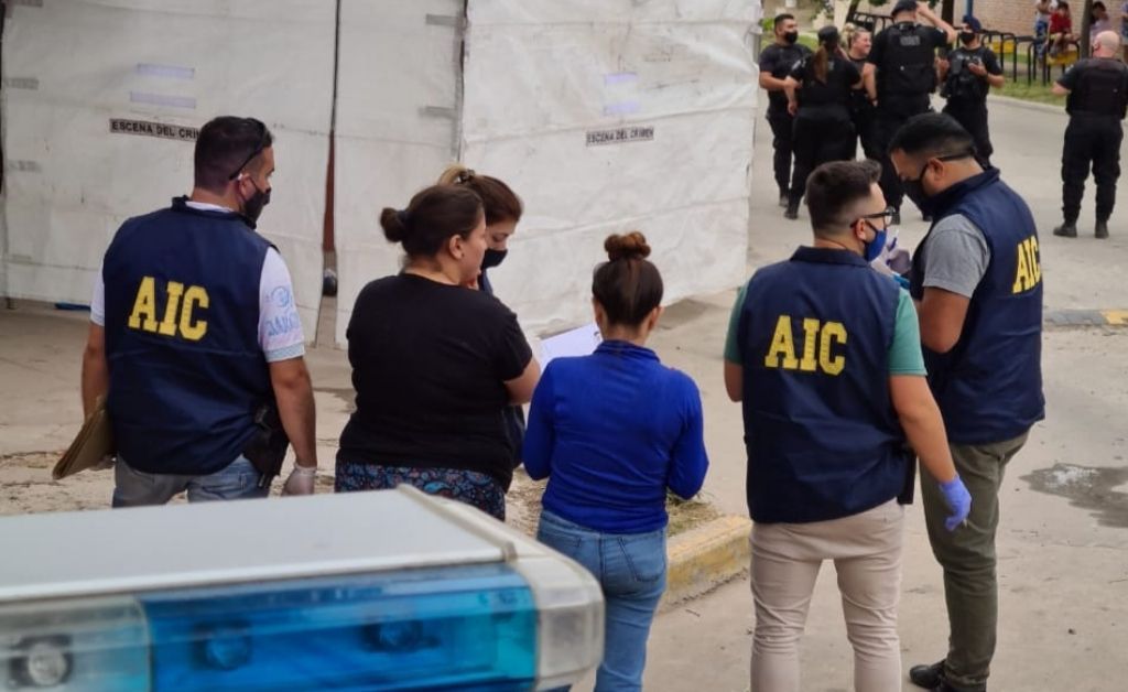 Detienen a un joven por el doble homicidio en barrio Las Flores