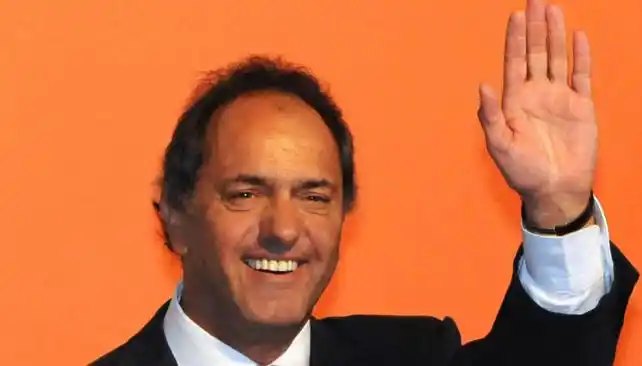 Scioli: "Yo vengo a desestresar el país"