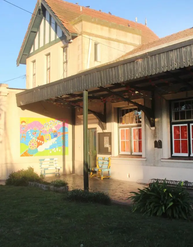 Robo y daños en edificios del predio de la Escuela Municipal de Artes