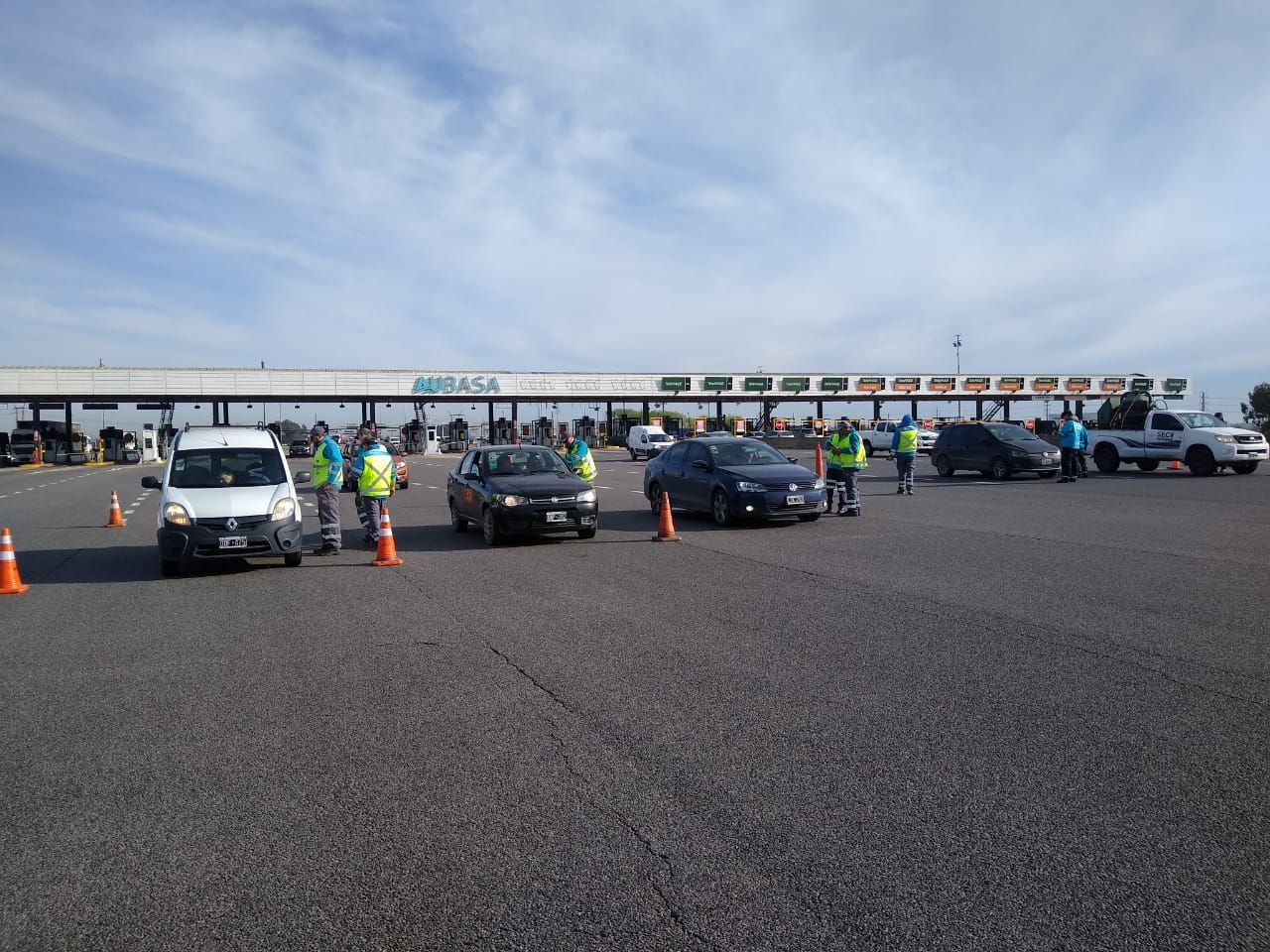 Cerca de 1800 autos se contabilizaron en los principales parajes de la ruta 2 y 11.