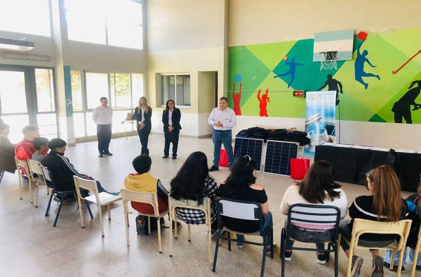 OSSE celebra el “Día Mundial del Agua” lanzando una nueva edición de su “Proyecto Educativo”