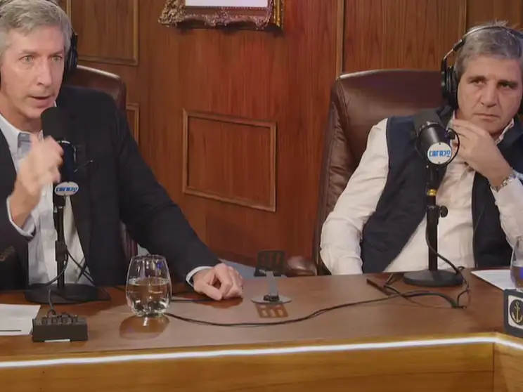 Bausili y Caputo explicaron las nuevas medidas en el canal de streaming oficialista Carajo