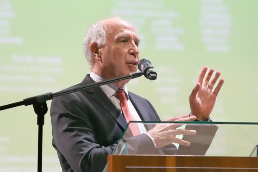 Ricardo Lorenzetti.jpg