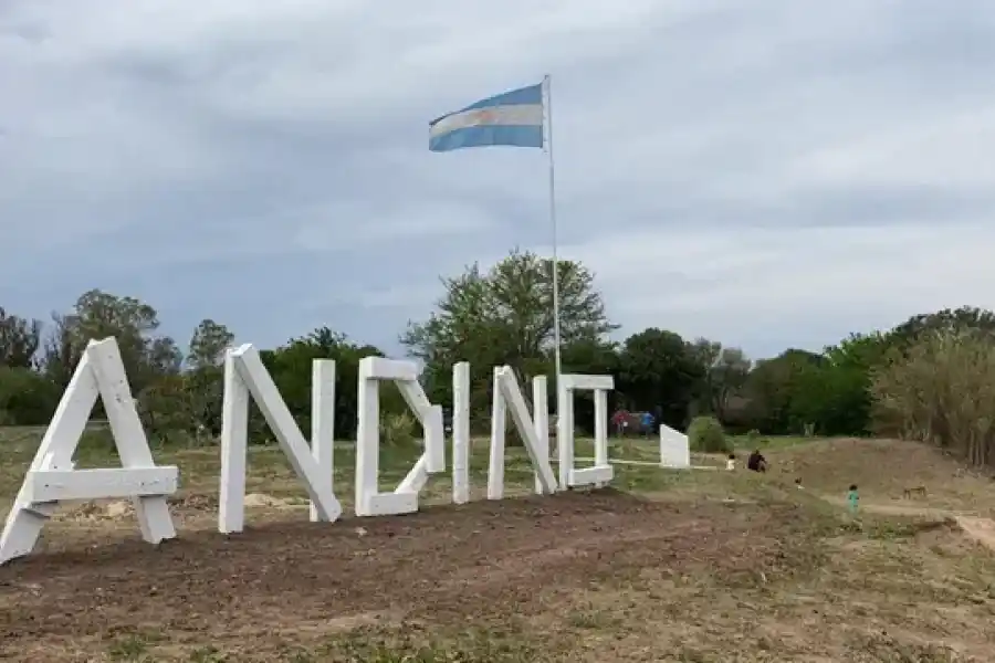 Ataque a balazos en Pueblo Andino: el joven asesinado estaba vinculado a Los Monos