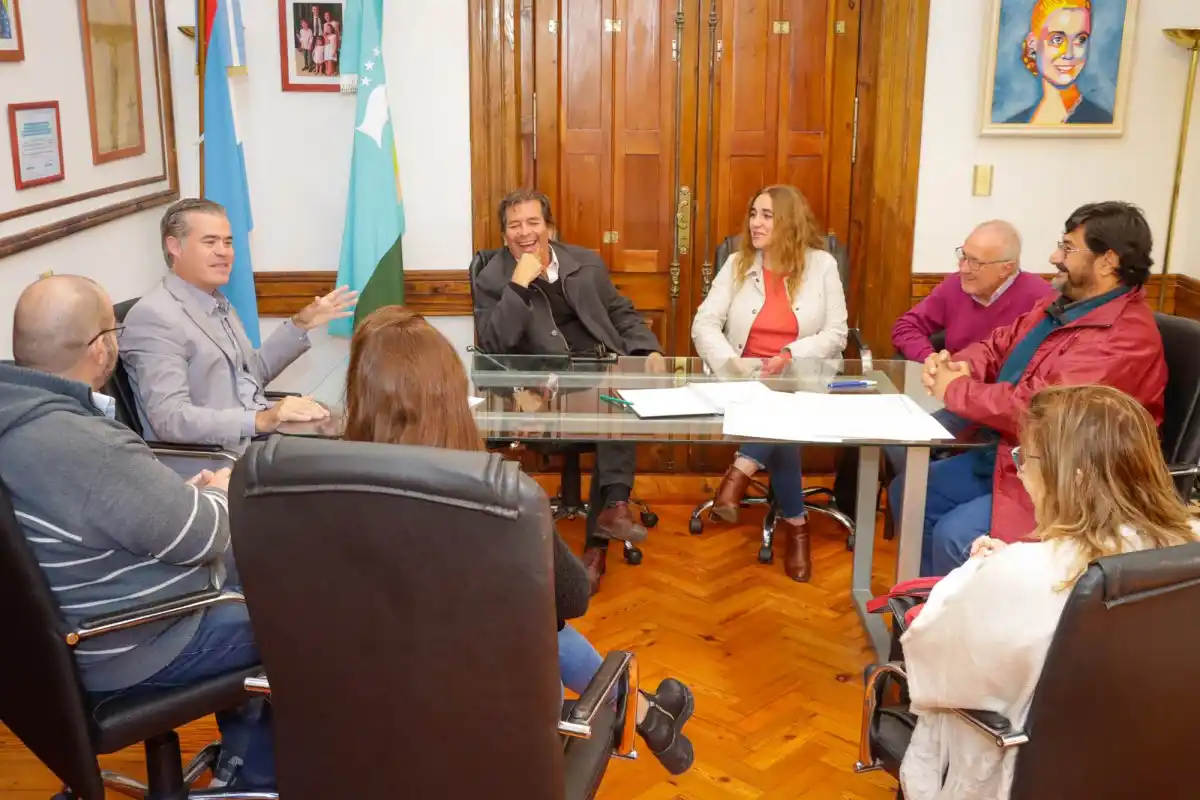 Se firmó el convenio para la puesta en marcha de la Imprenta Digital Municipal