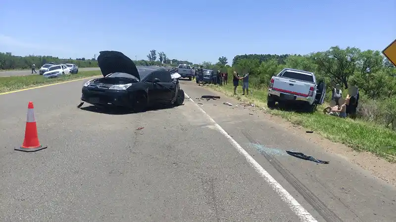 Tremendo siniestro en la Autovía 14: dos personas tienen lesiones graves