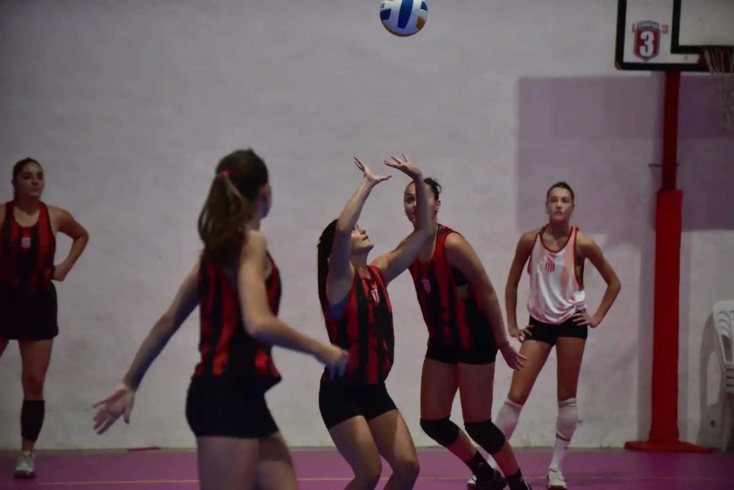 El equipo "santo" se prepara para la competencia