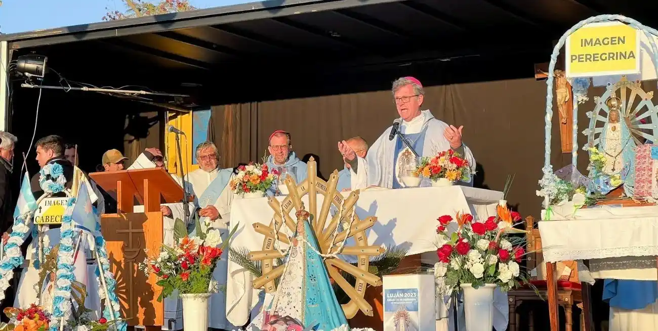 "No podemos ser indiferentes a más de un 40 por ciento de índice de pobreza o a más del 12 por ciento de índice de inflación, que es el impuesto de los pobres", remarcó García Cuerva. Créditos: NA