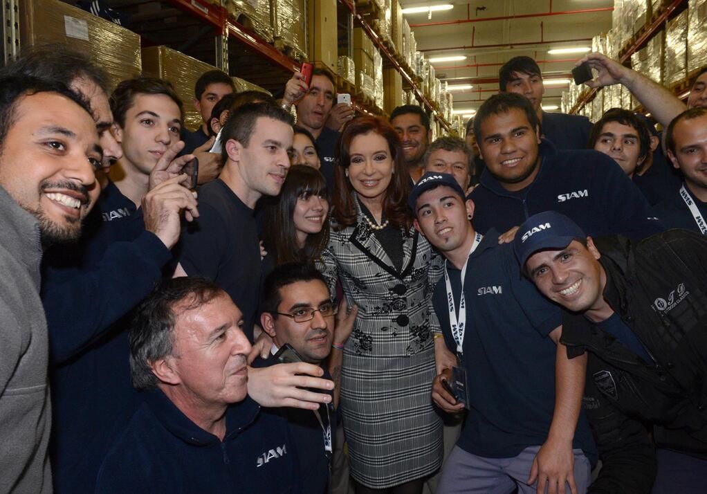 Por Twitter, Cristina saludó a los trabajadores en su día