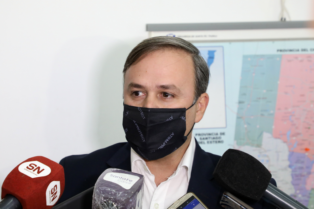 Elecciones: el Registro Civil realiza un operativo especial para el retiro de DNI