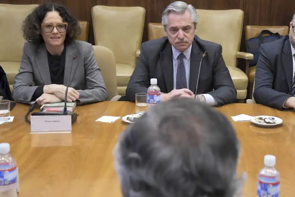 Alberto Fernández se reunió con la Unión Industrial