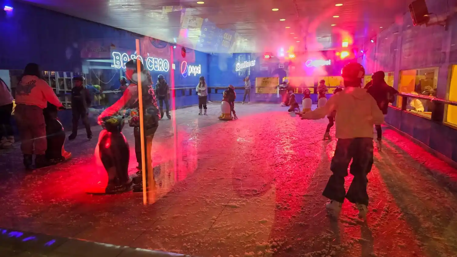 El próximo jueves 26 se podrá patinar gratuitamente y con un fin solidario.